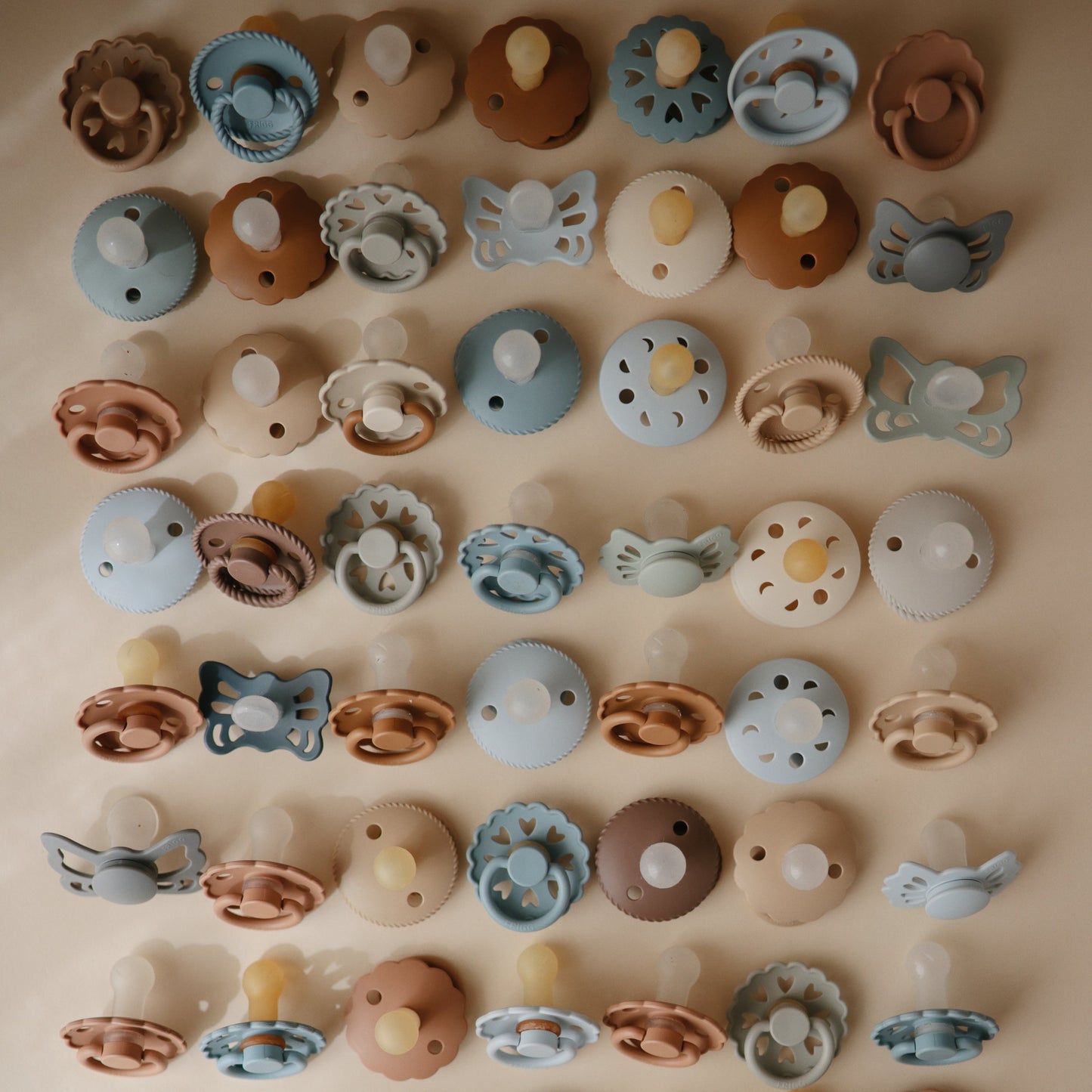 FRIGG Moon Natural Rubber Pacifier 2-Pack - Chickadees Wooden Toys