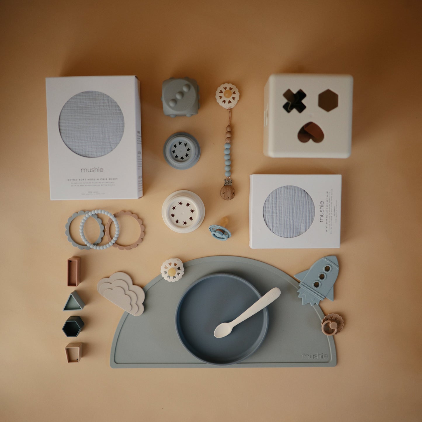 Classic Silicone Suction Plate - Chickadees Wooden Toys