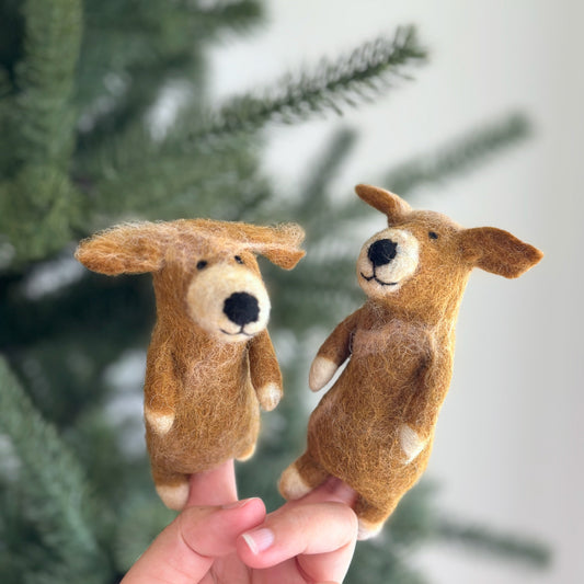 Golden Retriever Finger Puppet - Chickadees Wooden Toys