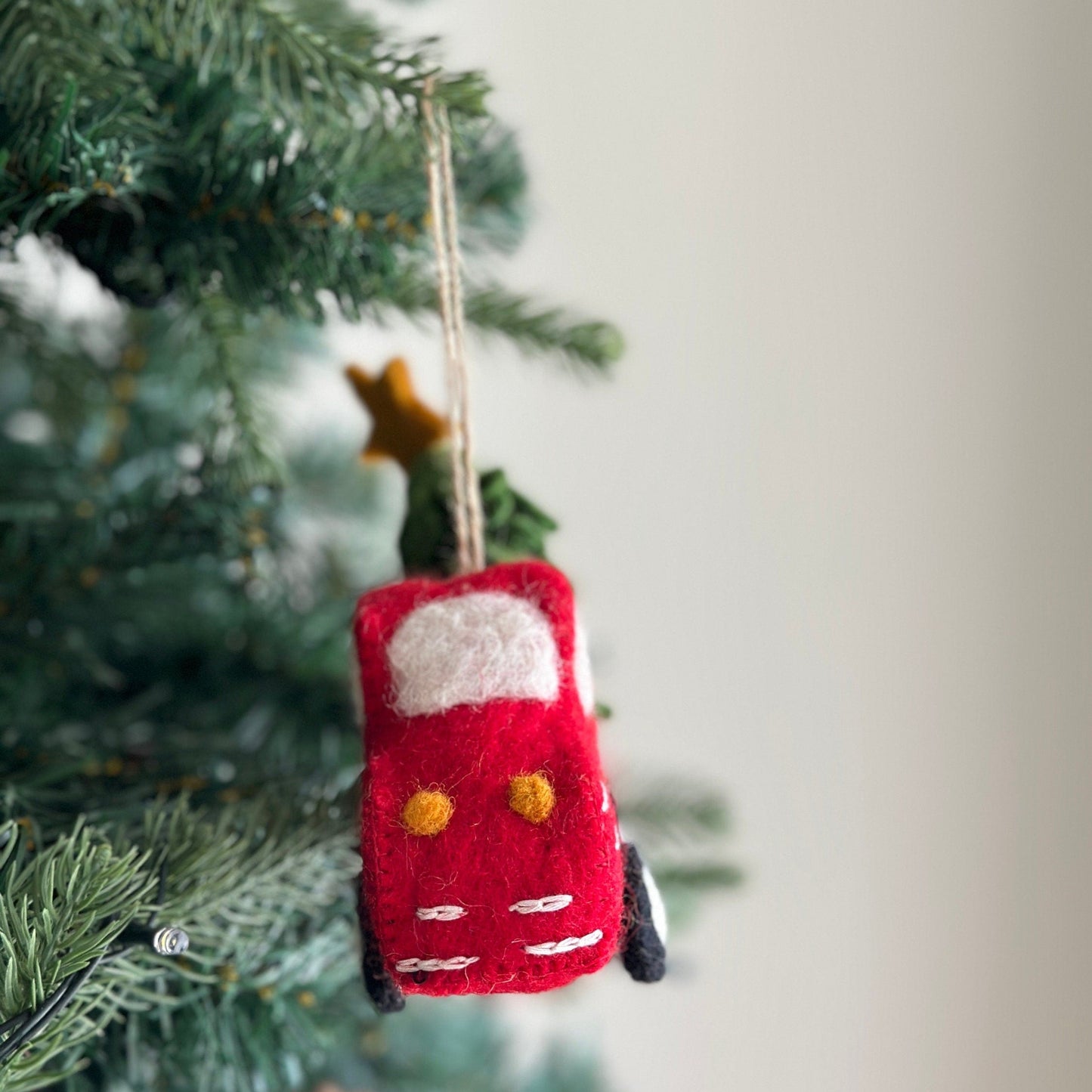 Felt Pickup Truck with Christmas Tree Ornament (IMPERFECT ITEM)