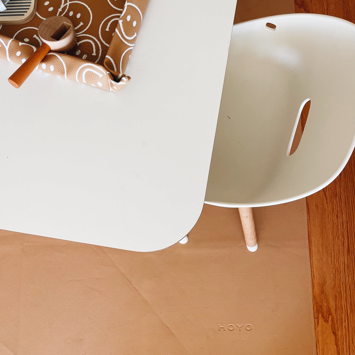 The mega mat (honey x ivory) - Chickadees Wooden Toys