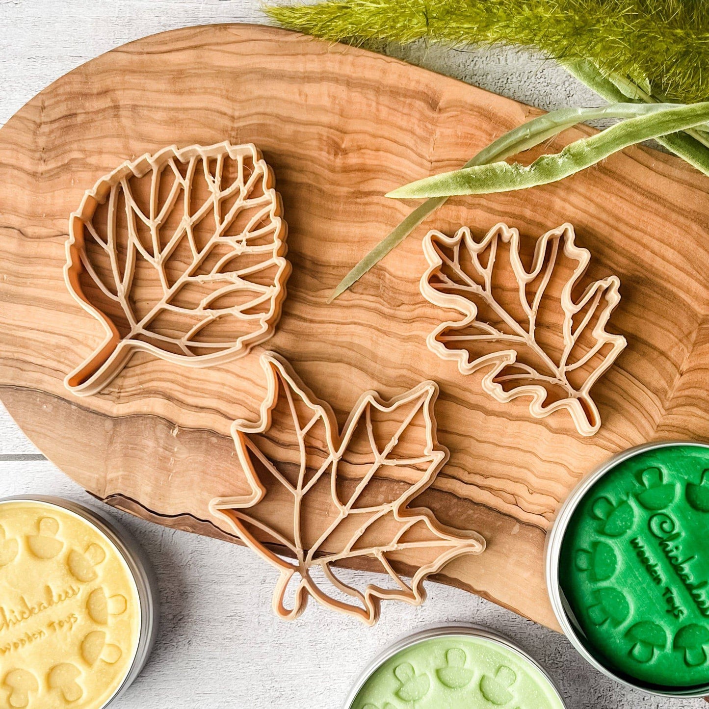 Leaf Eco Cutter Set - Chickadees Wooden Toys