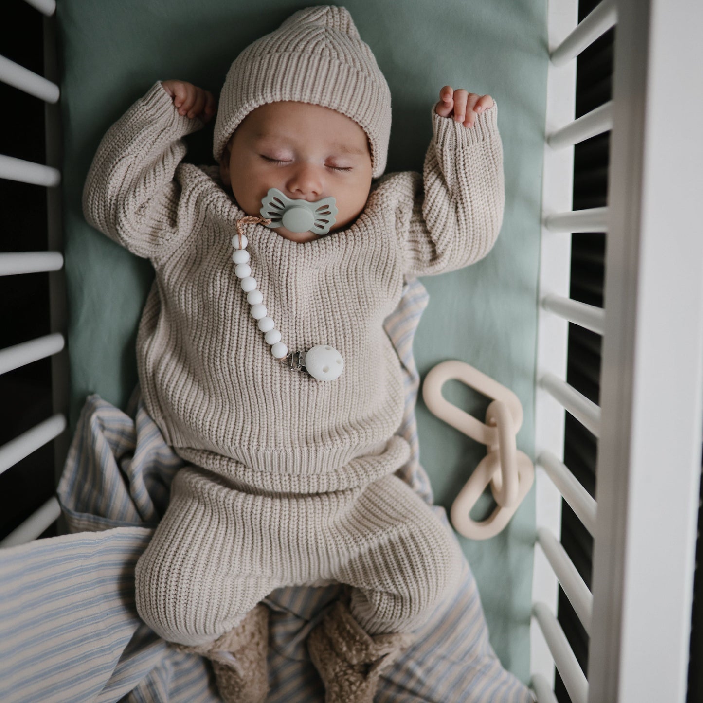 Chunky Knit Sweater - Chickadees Wooden Toys
