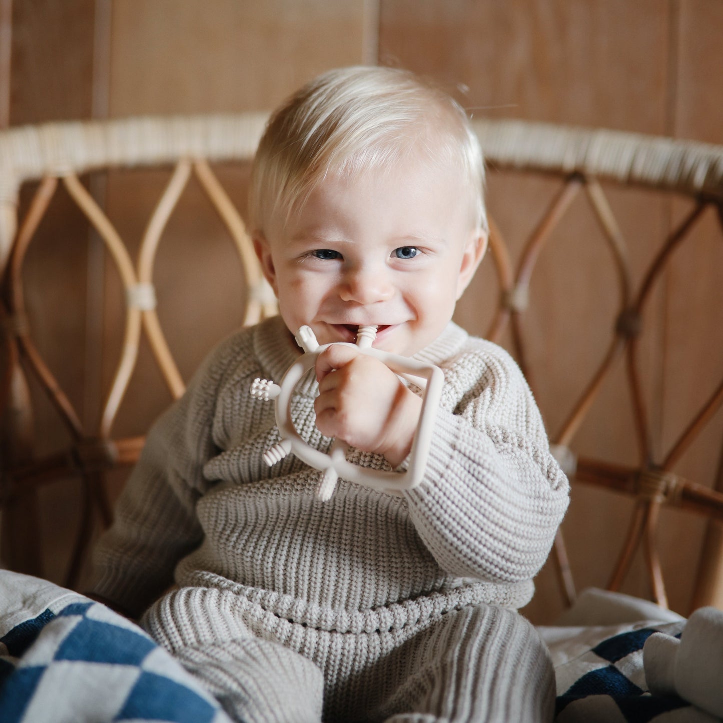 Chunky Knit Sweater - Chickadees Wooden Toys