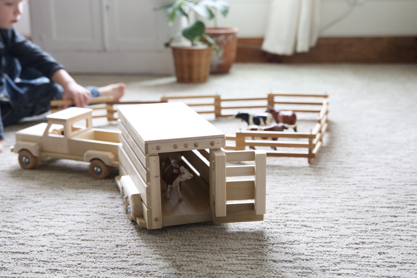 Amish-Made Wooden Pickup & Horse Trailer Toy Set, Unfinished - Chickadees Wooden Toys