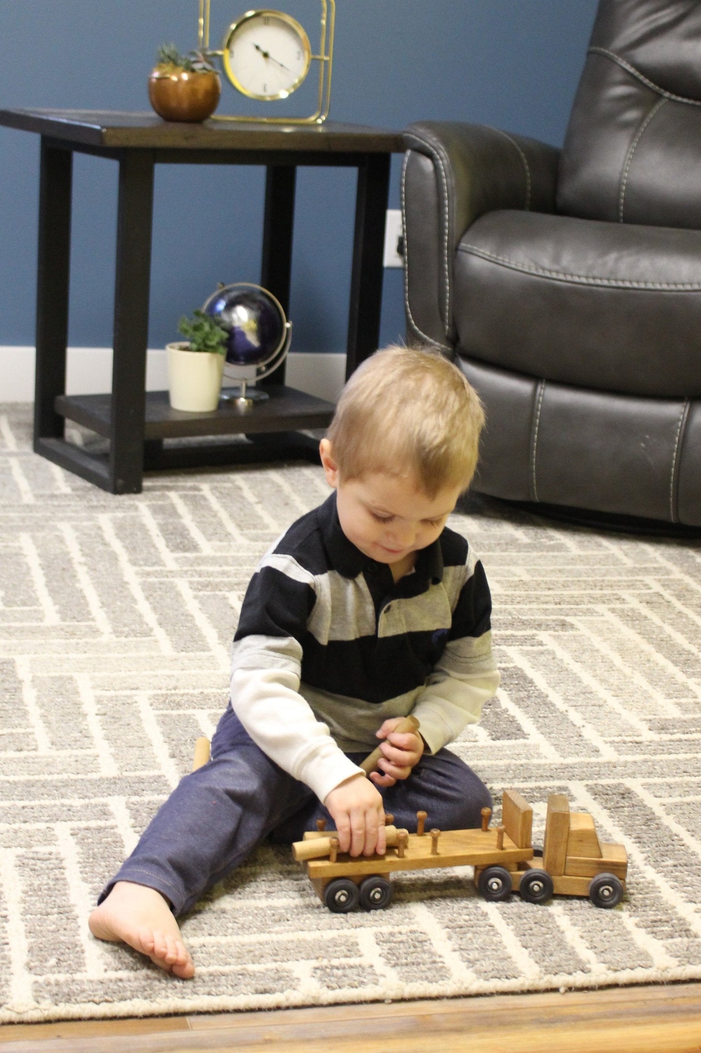 Amish-Made Wooden Log Semi Truck Toy, With Removable Logs - Chickadees Wooden Toys