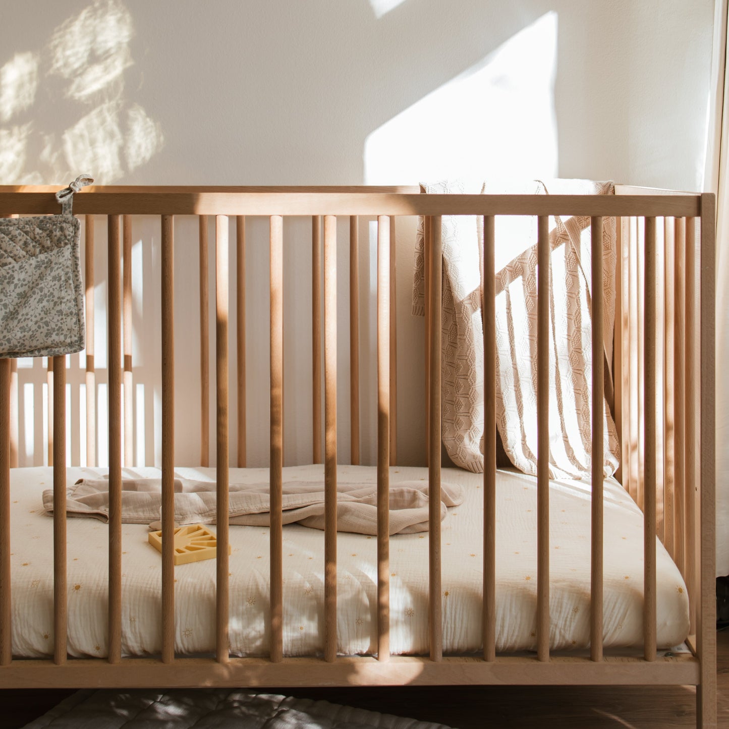 Extra Soft Muslin Crib Sheet - Chickadees Wooden Toys