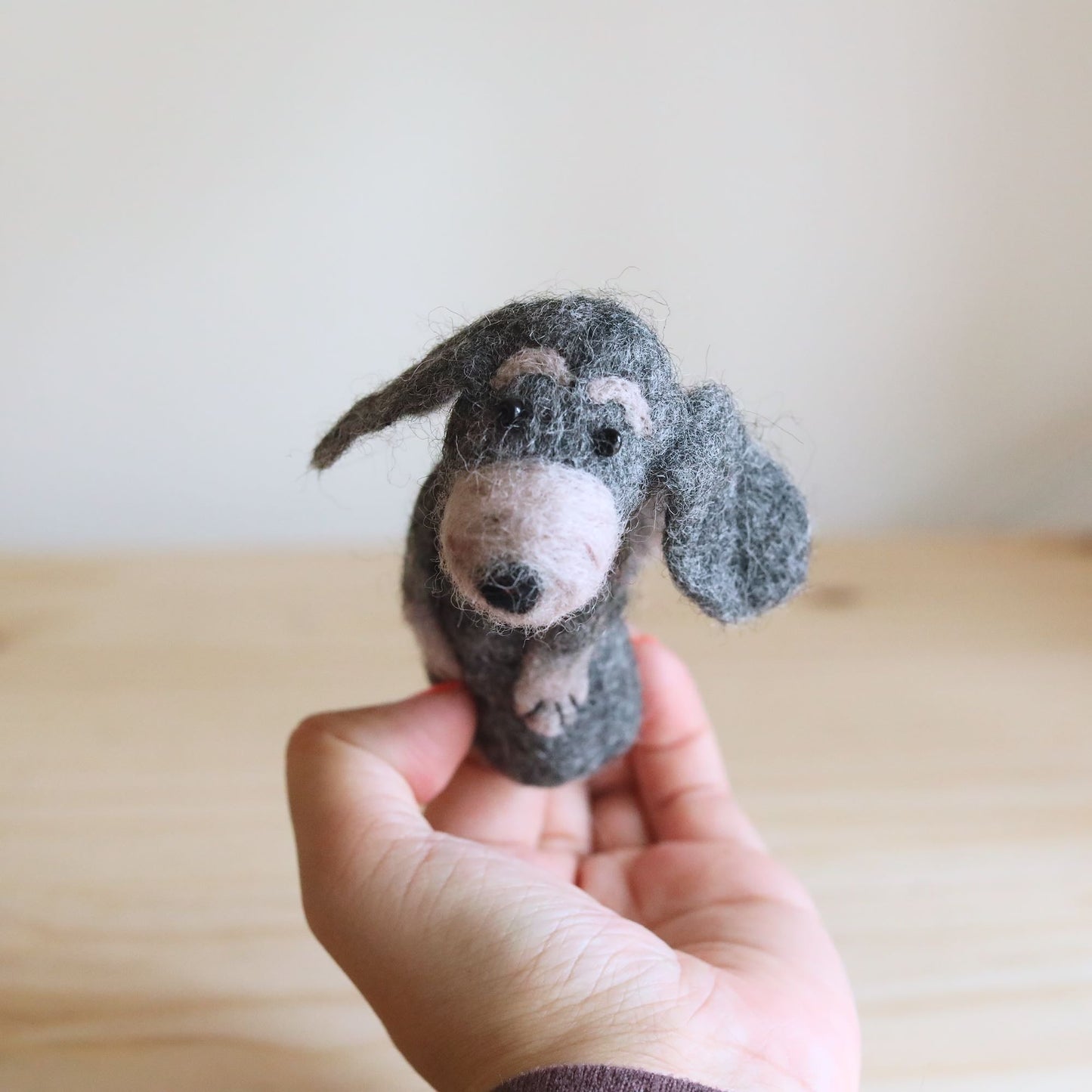 Old Gray Dog Finger Puppet - Chickadees Wooden Toys