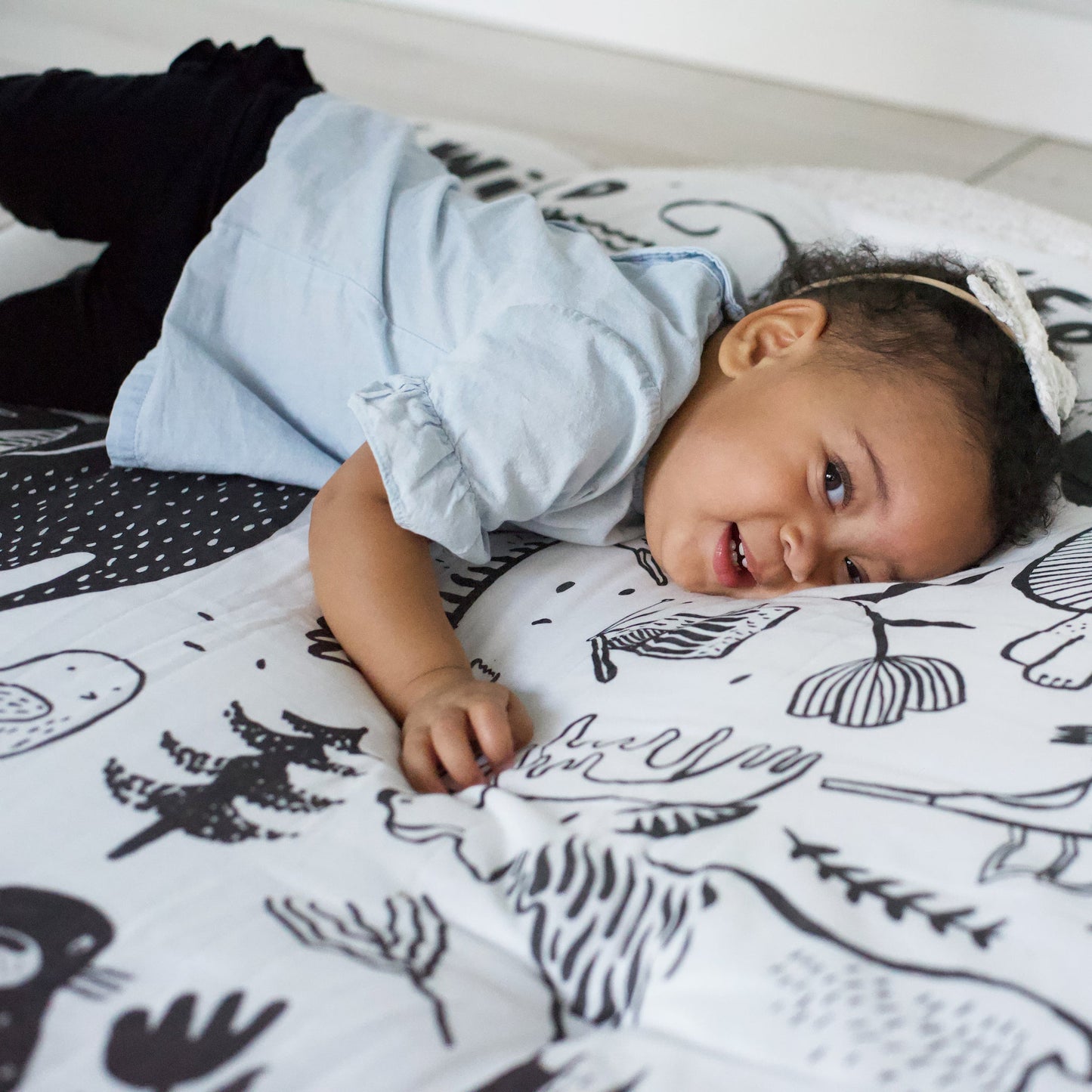 Wildlife Reversible Playmat - Chickadees Wooden Toys