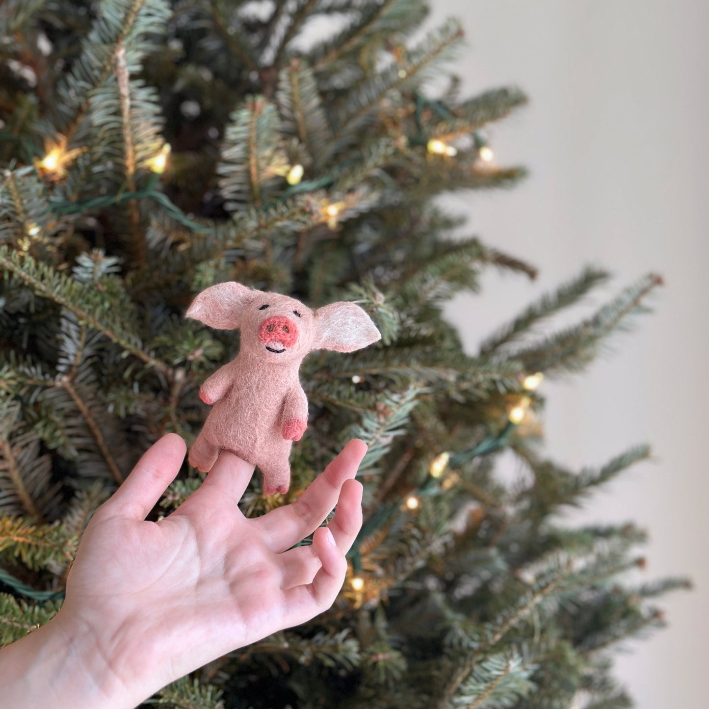 Pig Finger Puppet - Chickadees Wooden Toys