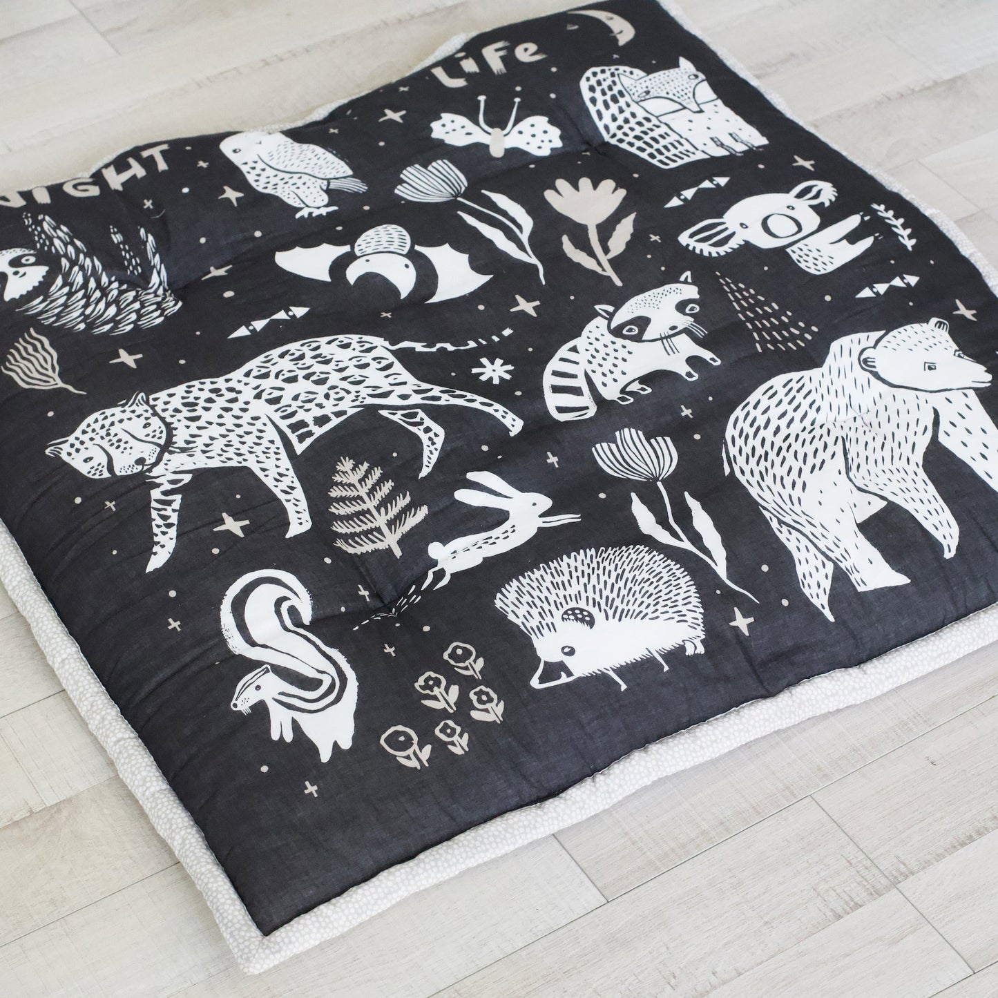 Wildlife Reversible Playmat - Chickadees Wooden Toys