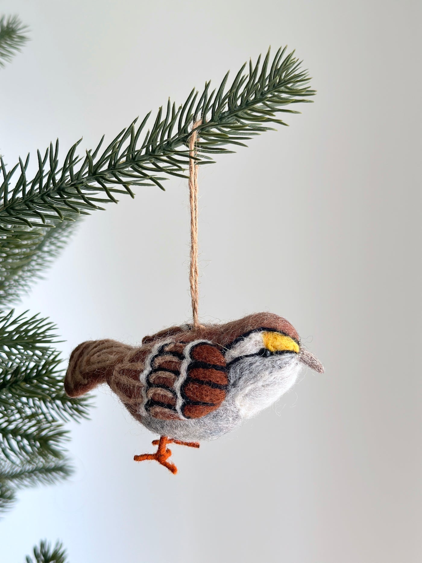 White Throat Sparrow Ornament - Chickadees Wooden Toys