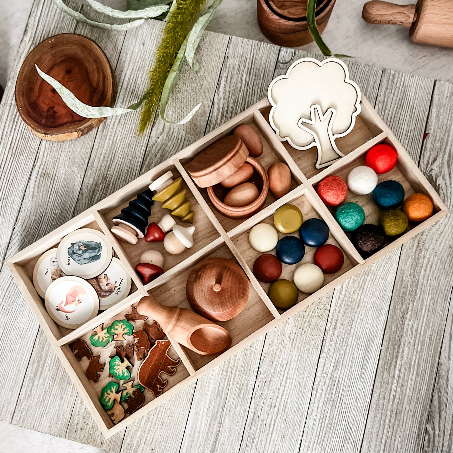 Nature Play Tinker Tray - Chickadees Wooden Toys