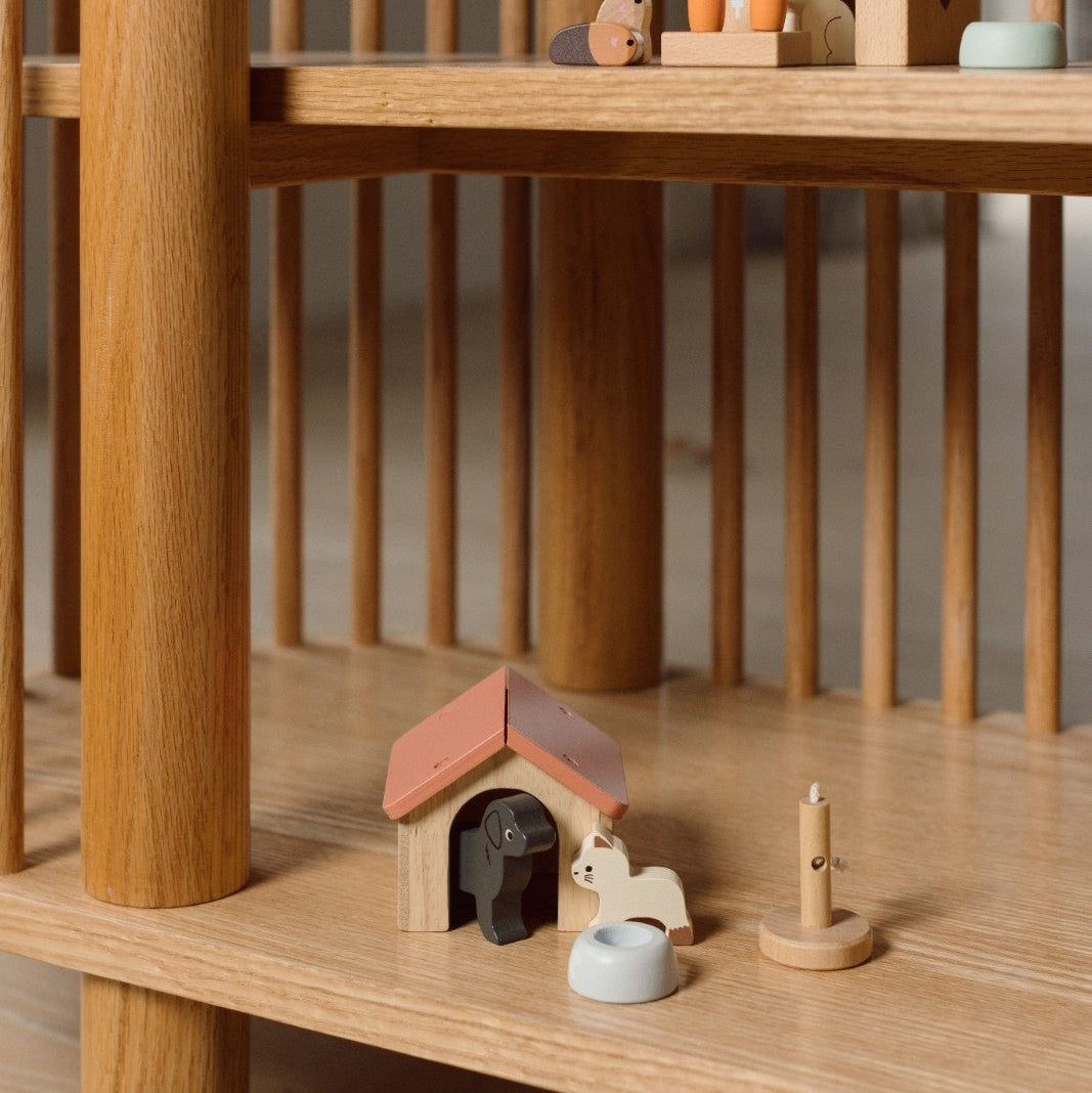 Oak Two Tiered Fluted Shelf - Chickadees Wooden Toys