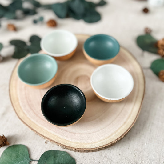 5 Winter Wooden Sorting Bowls