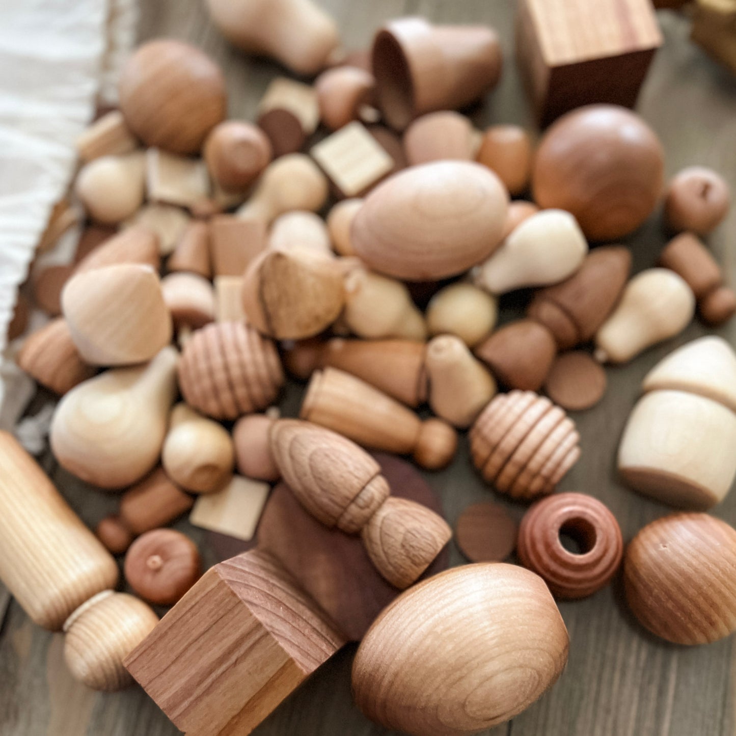 1 lb of Wooden Loose Parts