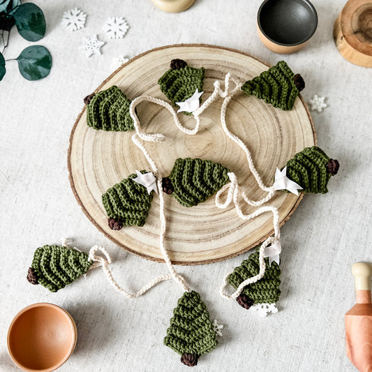 Crocheted Pine Tree Garland