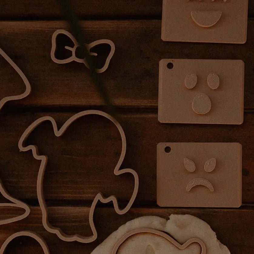 Ghost Stamp & Eco Cutter Set