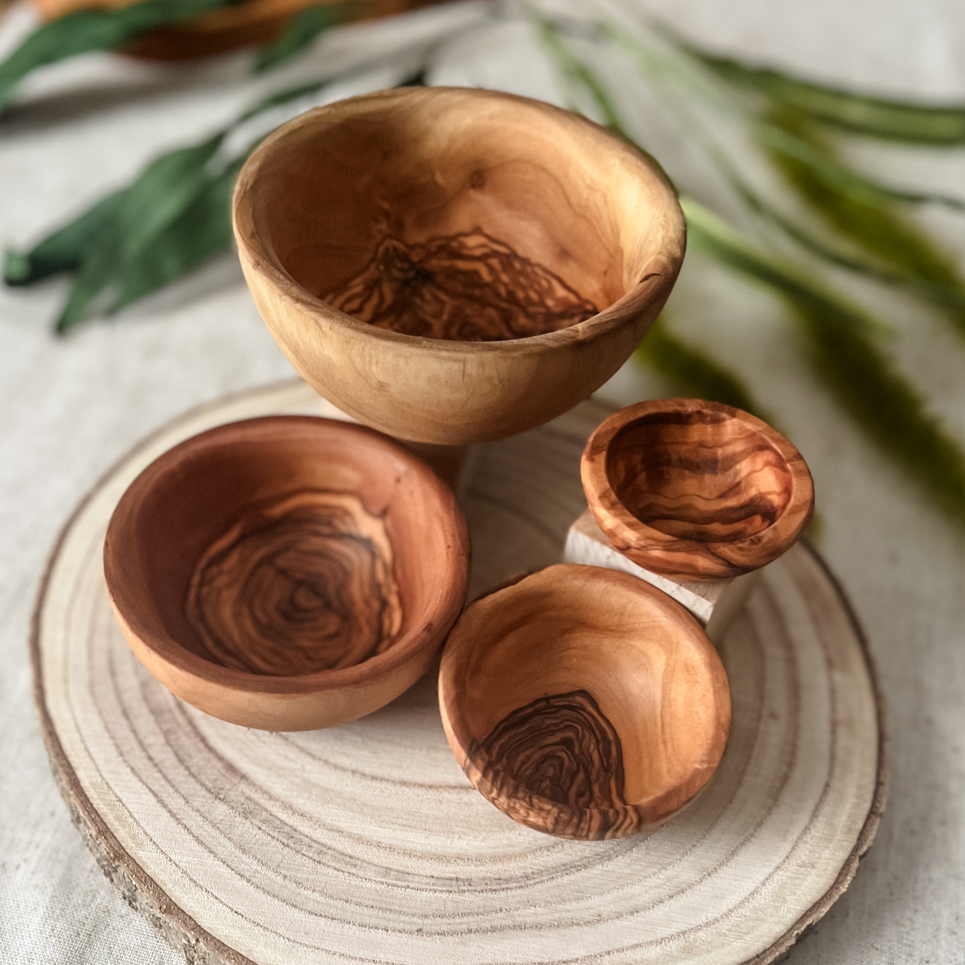 4 Nesting Olive Wood Bowls - Chickadees Wooden Toys