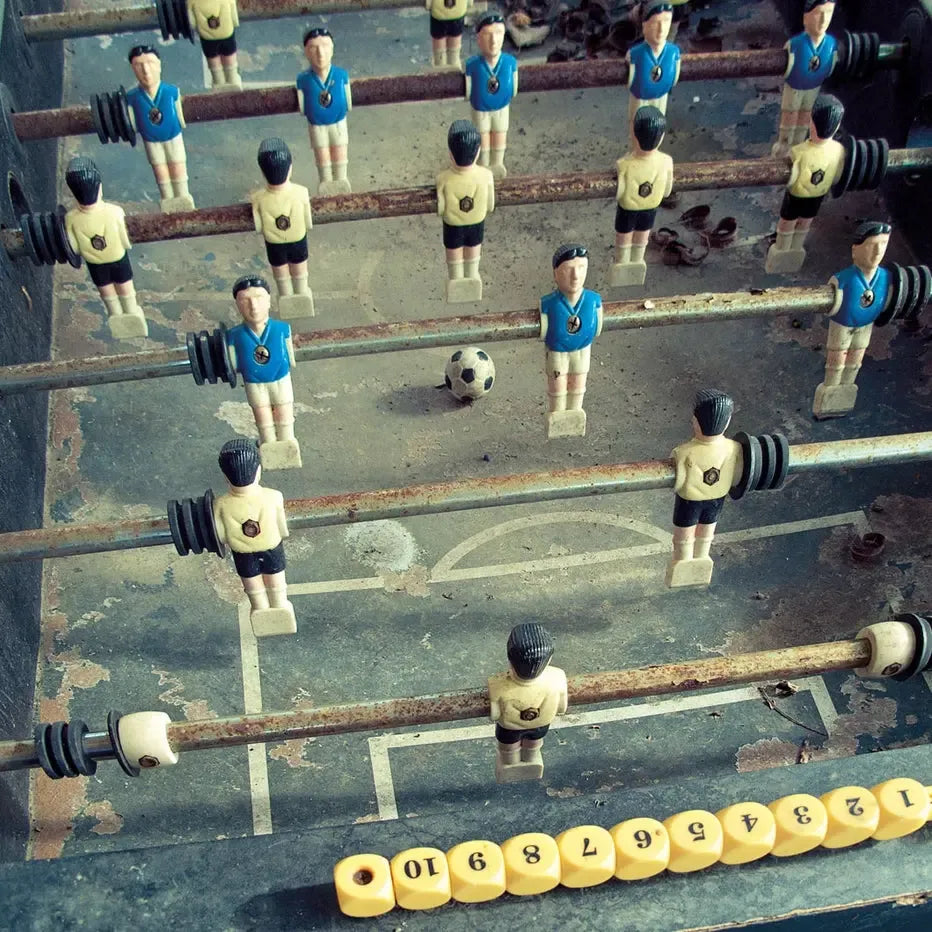 Foosball "Frame Me Up" 250 Piece Jigsaw Puzzle Clementoni