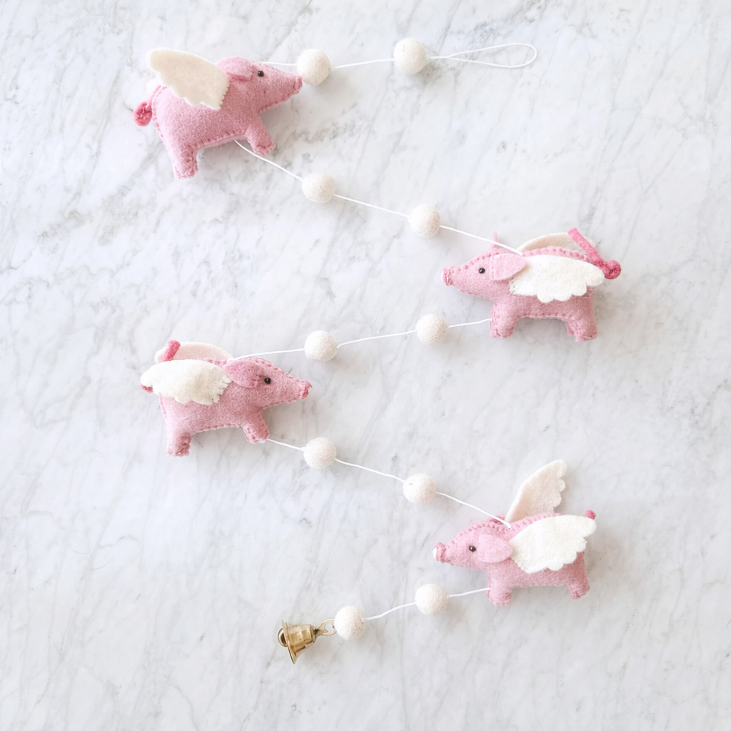 Felt Flying Pig Garland - Chickadees Wooden Toys
