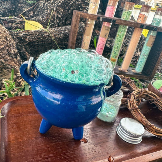 River Blue Cast Iron Cauldron - Chickadees Wooden Toys