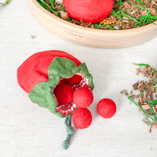 Tomato Pouch - Chickadees Wooden Toys