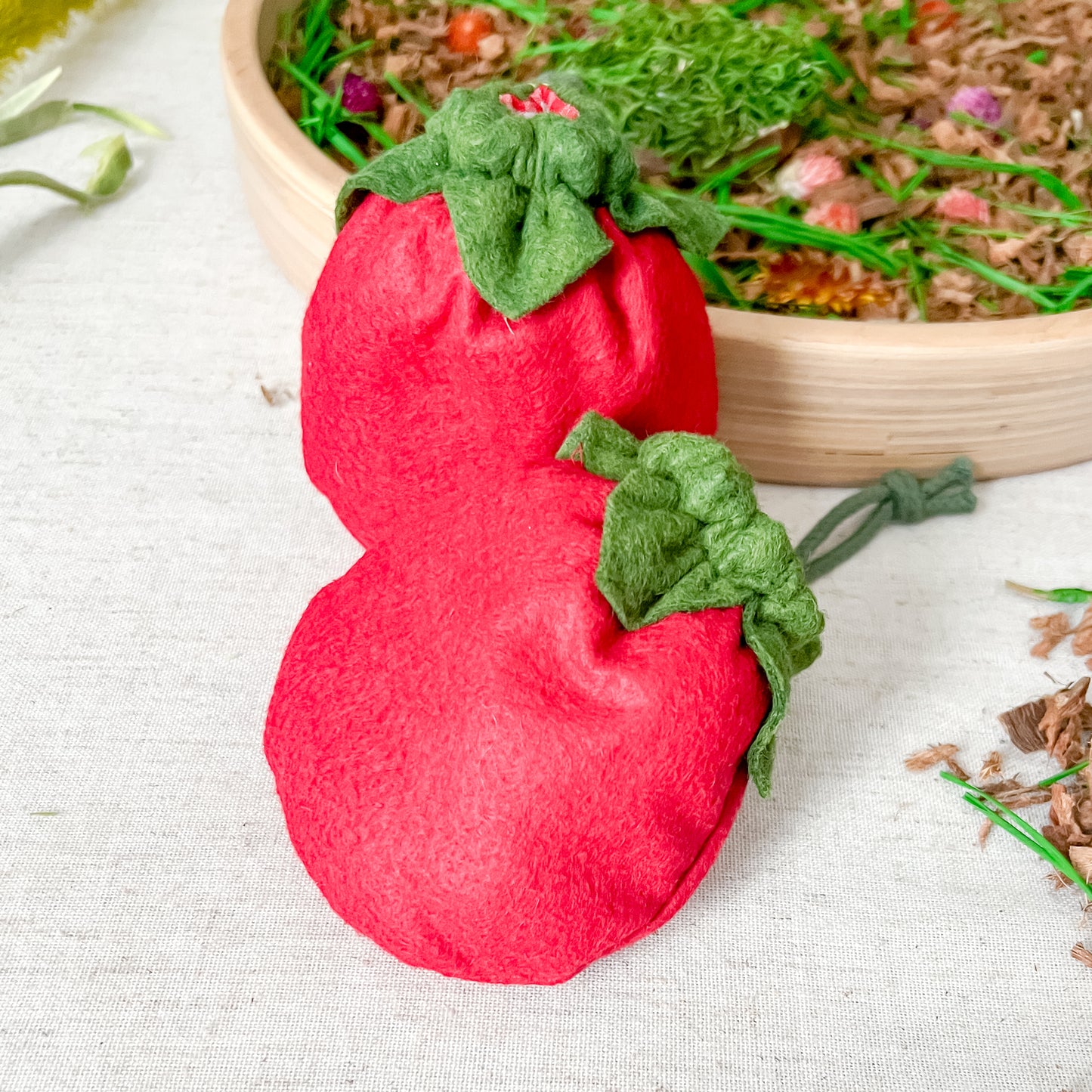 Tomato Pouch - Chickadees Wooden Toys