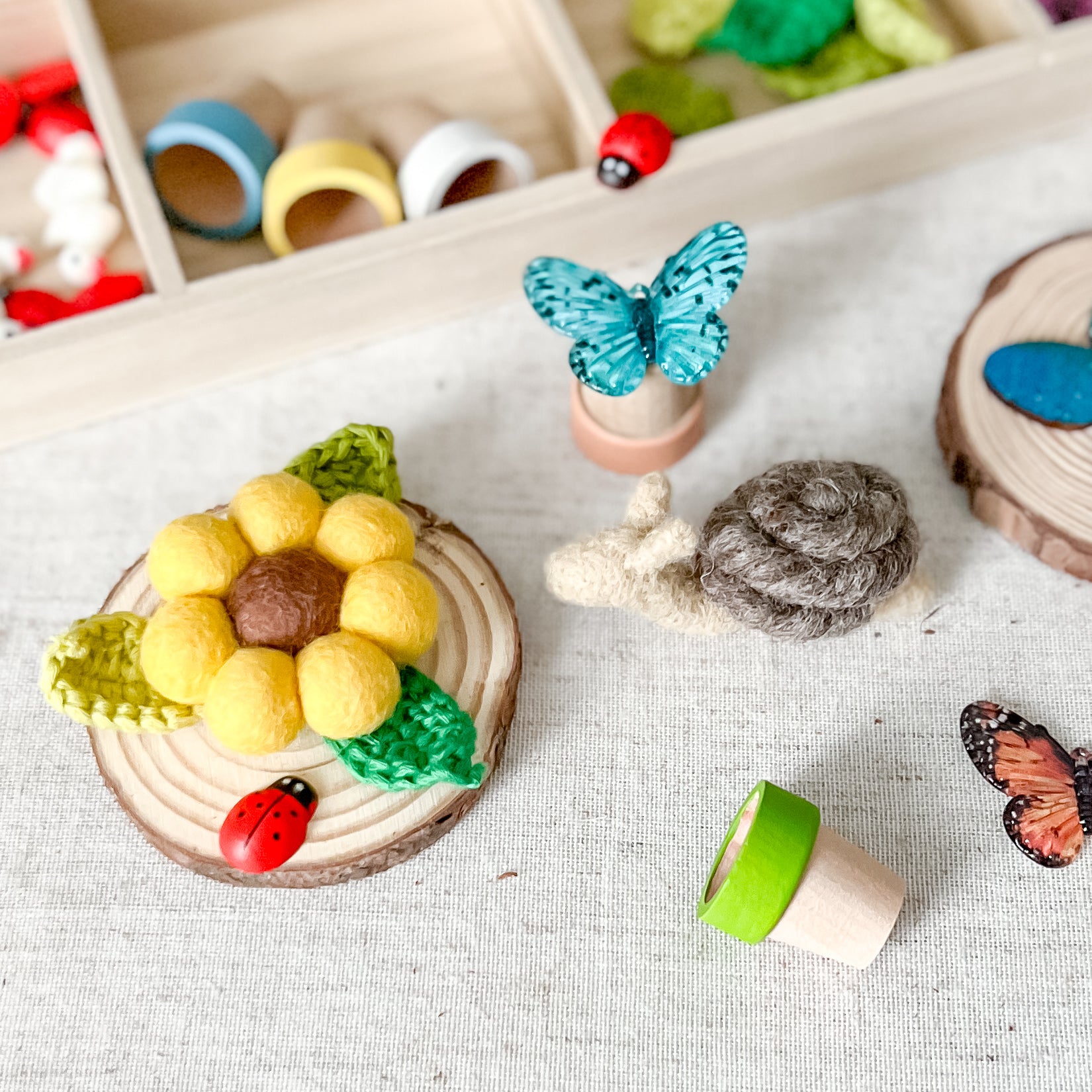 Garden Tinker Tray - Chickadees Wooden Toys