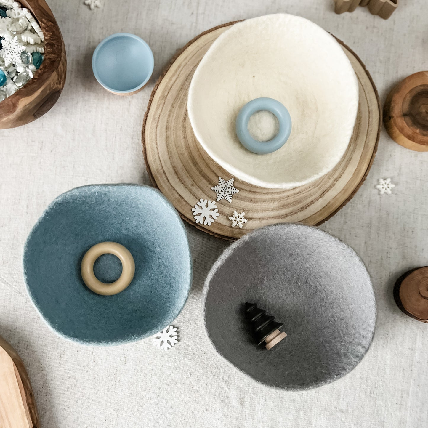 Winter Felt Bowls