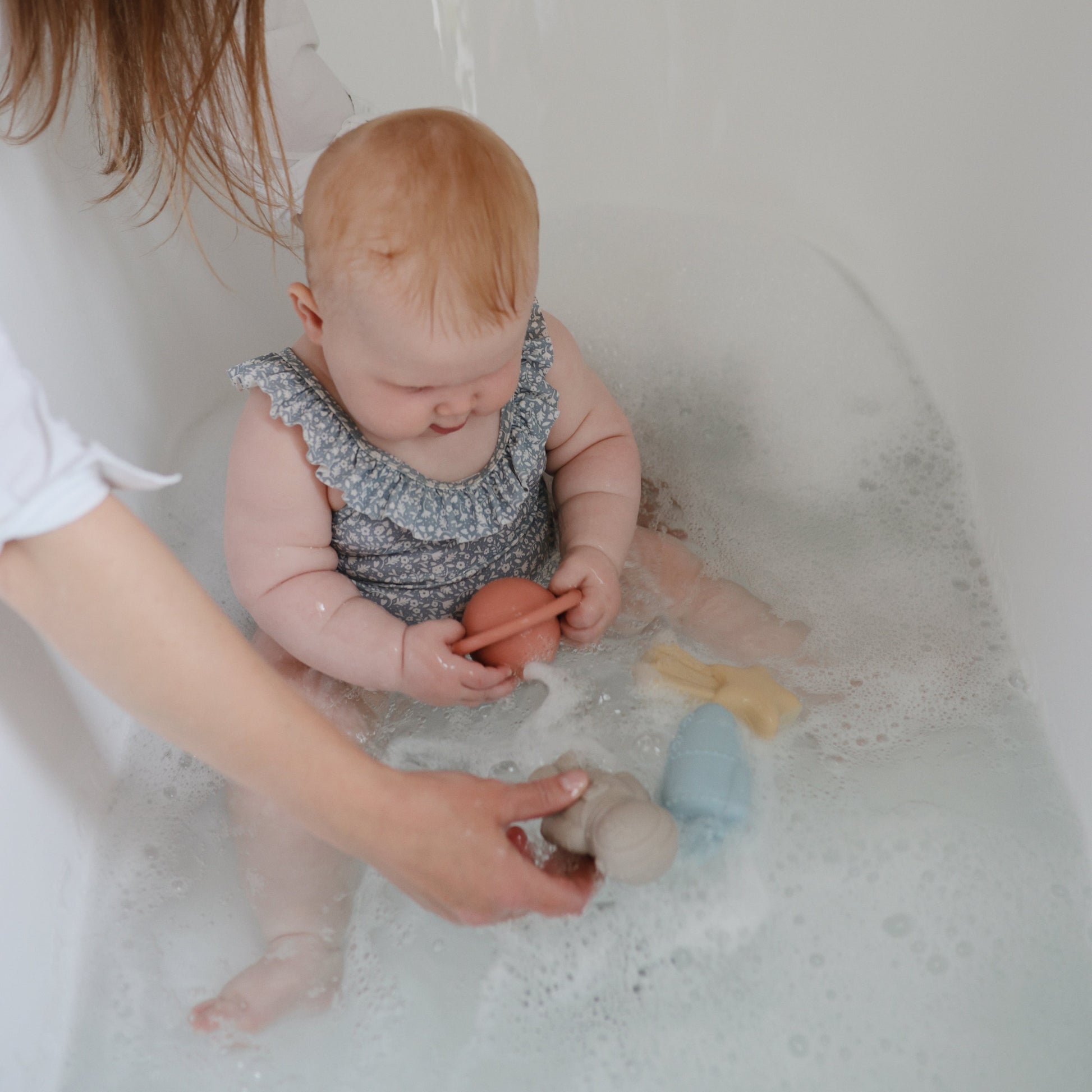 Mold Free Bath Play Set - Chickadees Wooden Toys