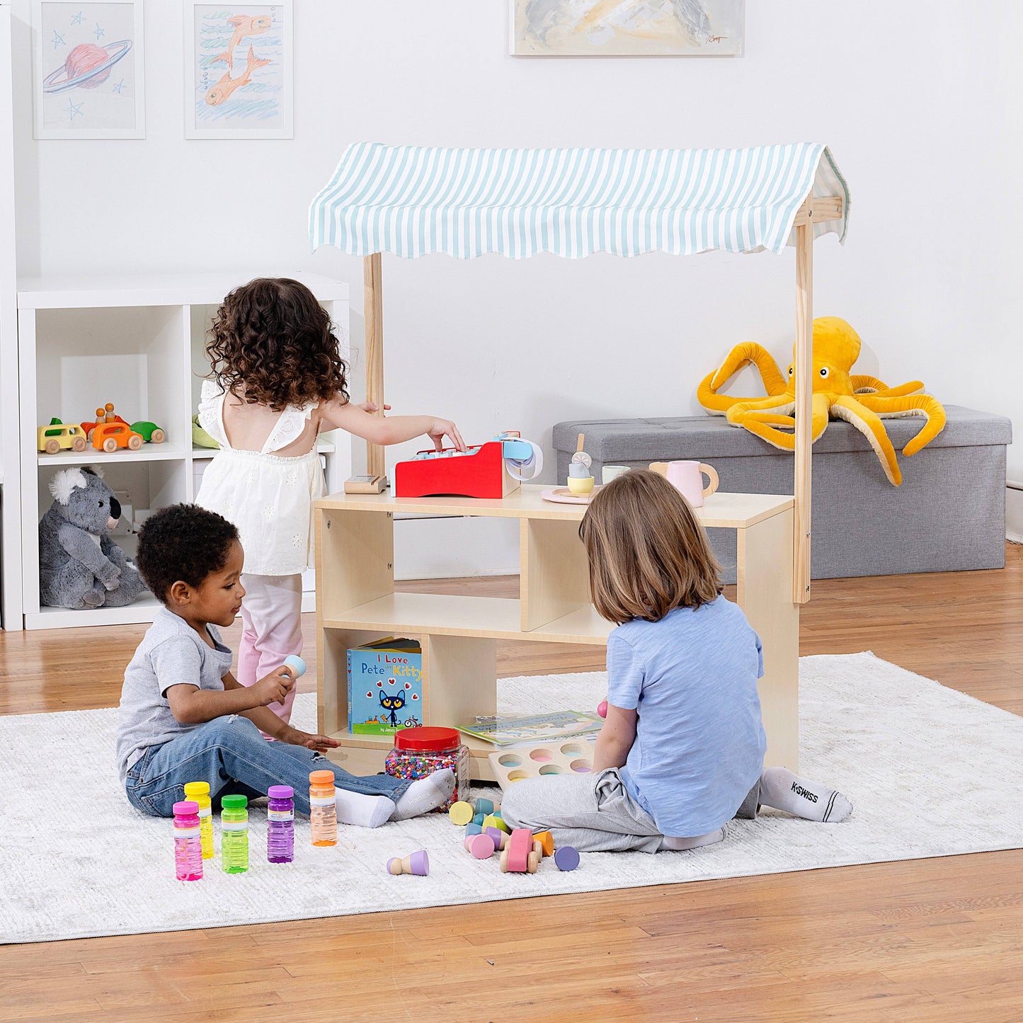 Holly - Wooden Market Shelf and Stand