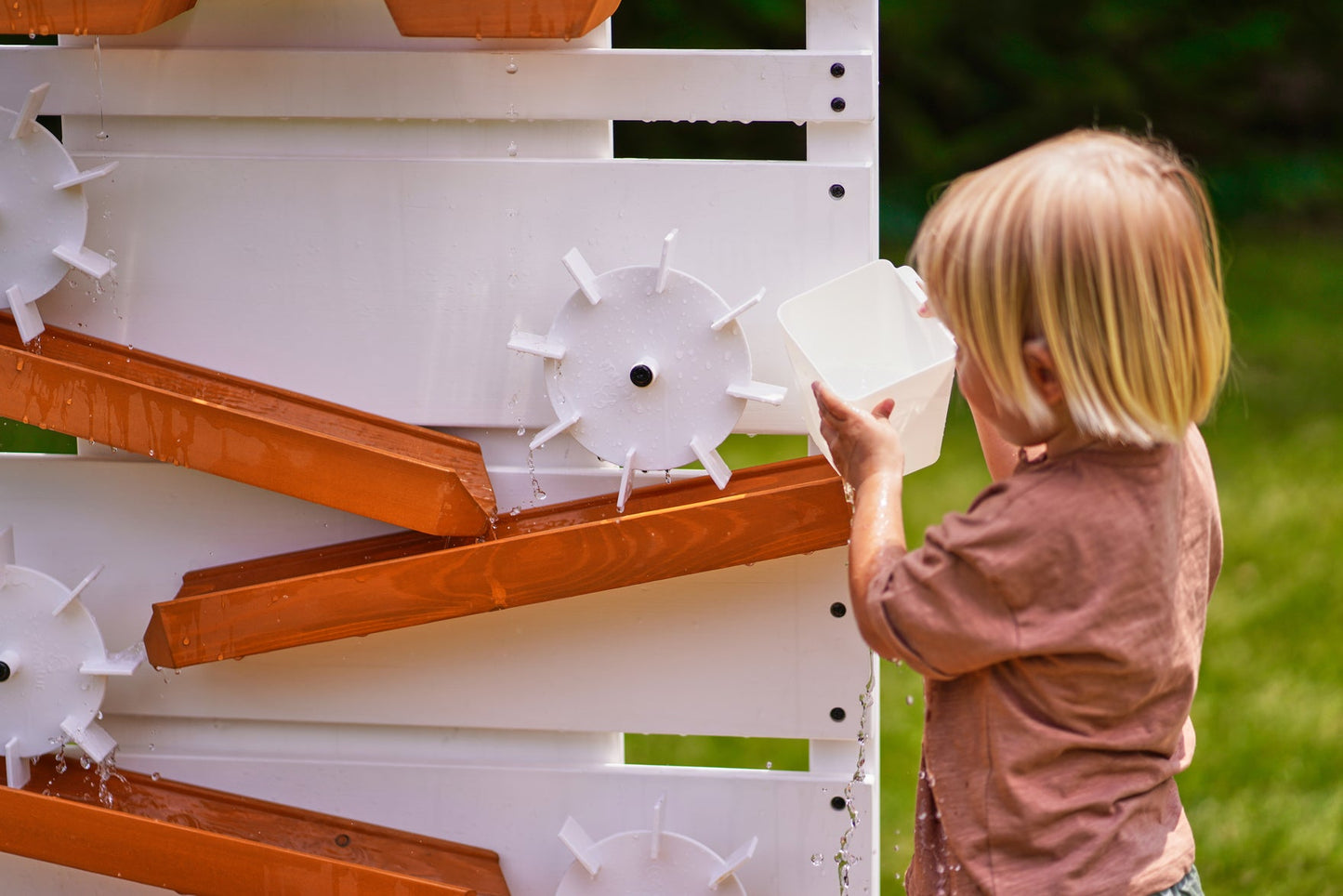 Avenlur Large Wooden Water Table – Multi-Level Sensory Play Station
