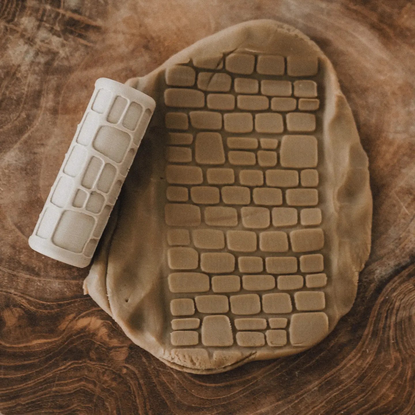 Cobblestone Path Eco Roller