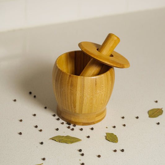Bamboo Mortar & Pestle with Lid - Chickadees Wooden Toys
