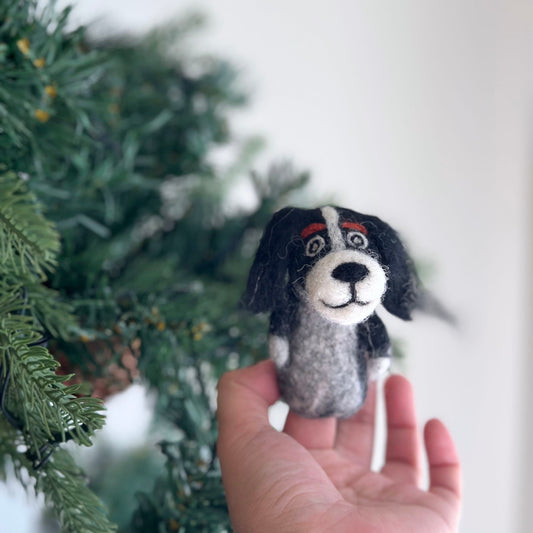 Cavalier King Charles Spaniel finger puppet - Black - Chickadees Wooden Toys