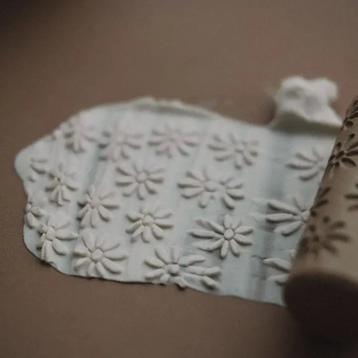 Daisy Dough Eco Roller - Chickadees Wooden Toys