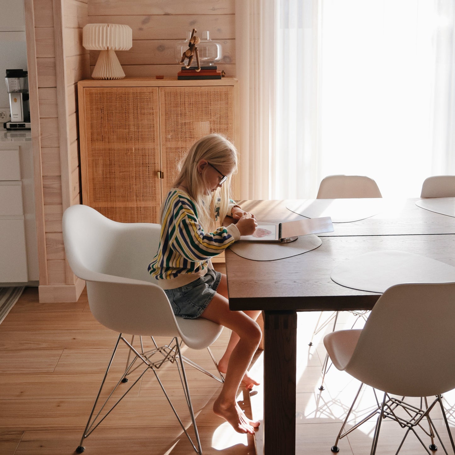 Reusable Water Color Pad - Chickadees Wooden Toys
