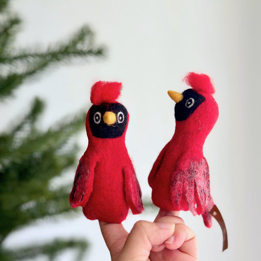 Felt Cardinal Finger Puppet - Chickadees Wooden Toys