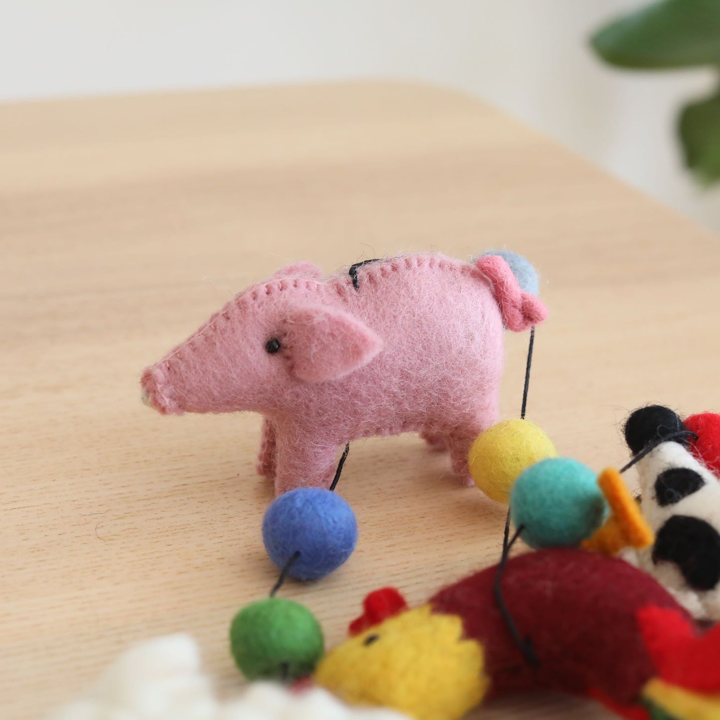 Felt Farml Animal Garland