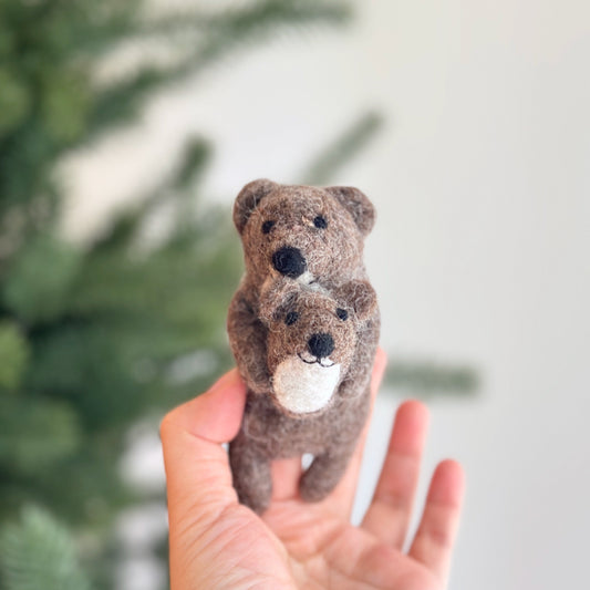 Felt Finger Puppet: American River Otter
