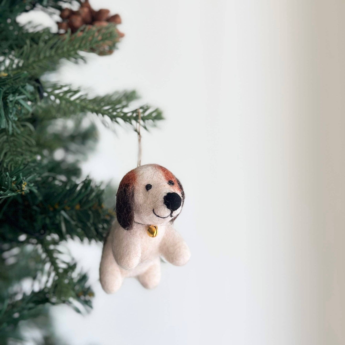 Felt Ornament - Beagle with Bell - Chickadees Wooden Toys