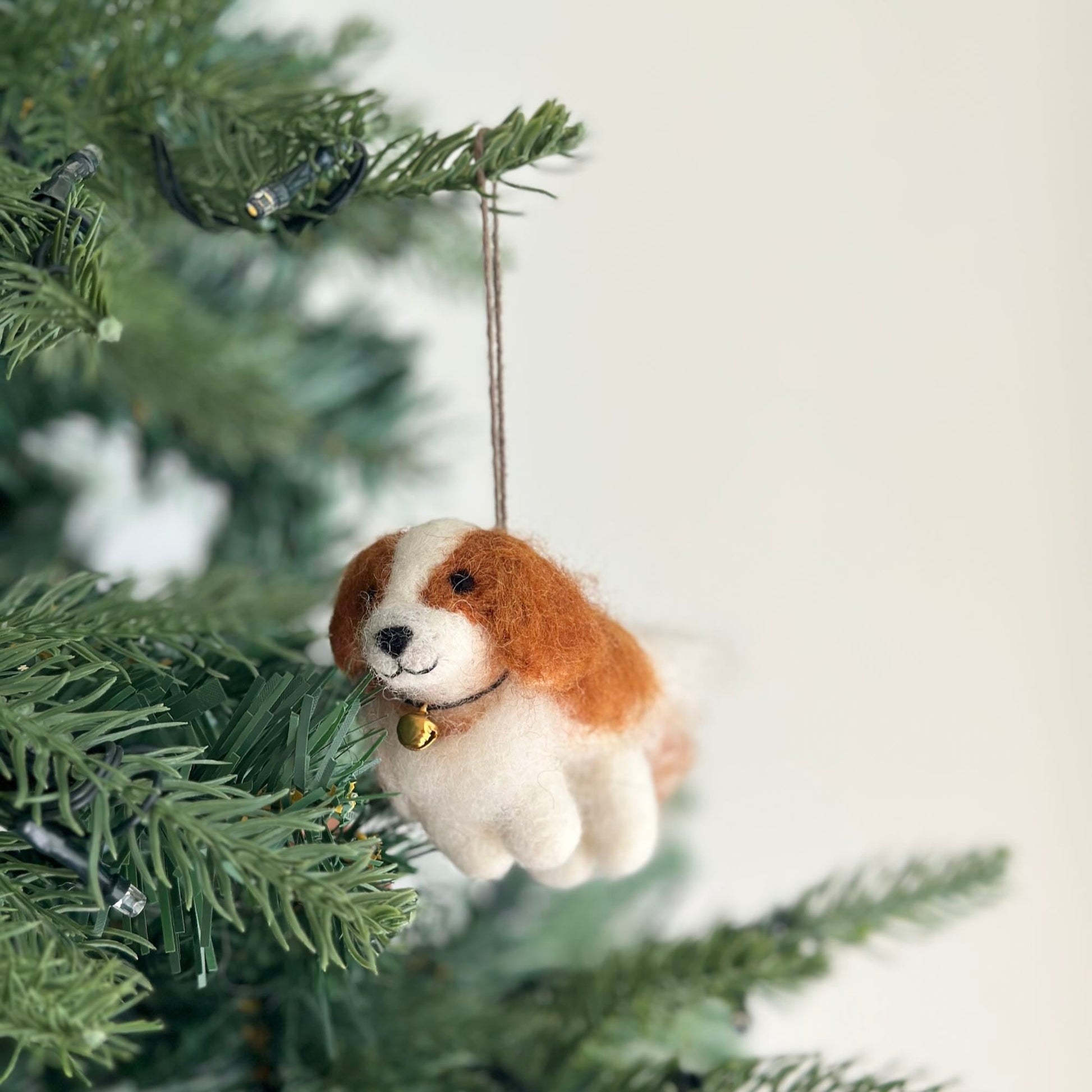 Felt Ornament - Cavalier King Charles Spaniel Dog - Chickadees Wooden Toys