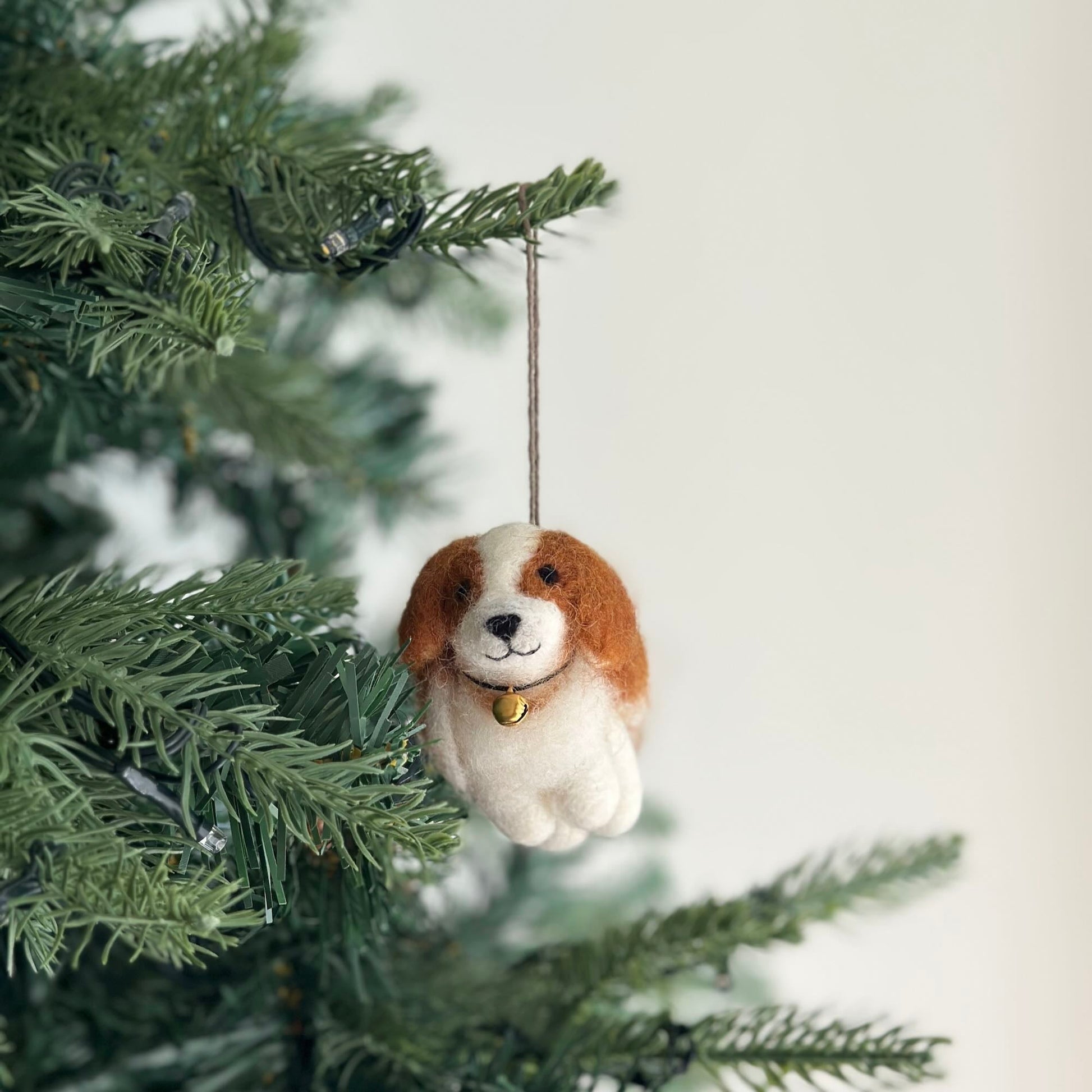 Felt Ornament - Cavalier King Charles Spaniel Dog - Chickadees Wooden Toys