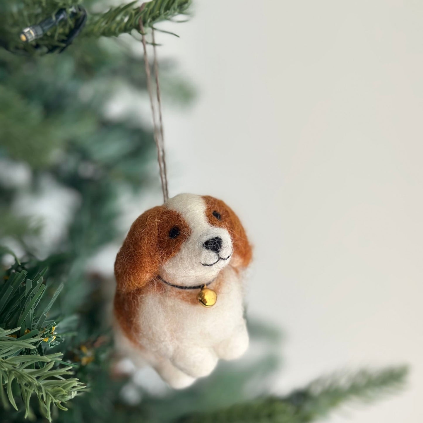 Felt Ornament - Cavalier King Charles Spaniel Dog - Chickadees Wooden Toys