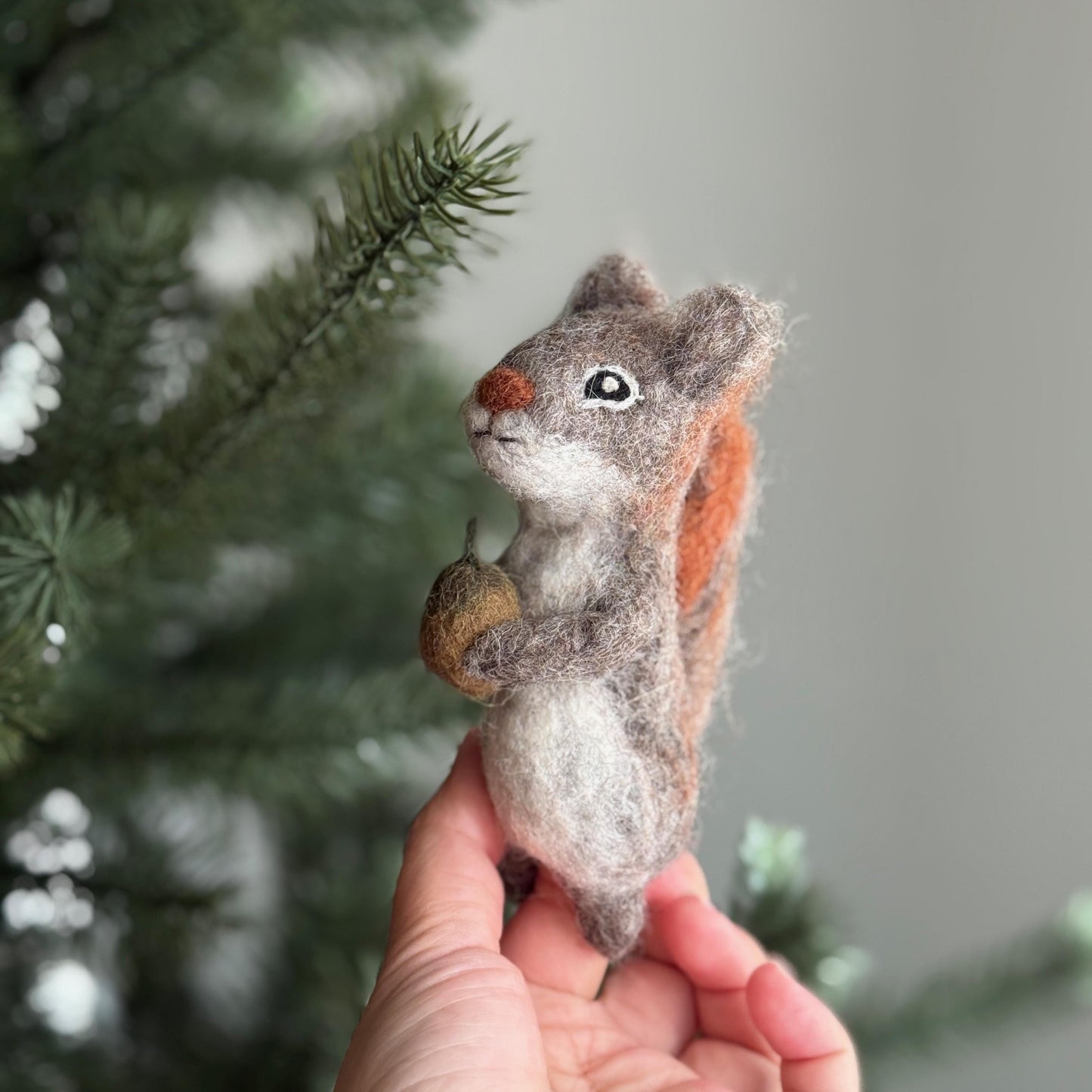 Felt Squirrel Finger Puppet with Acorn
