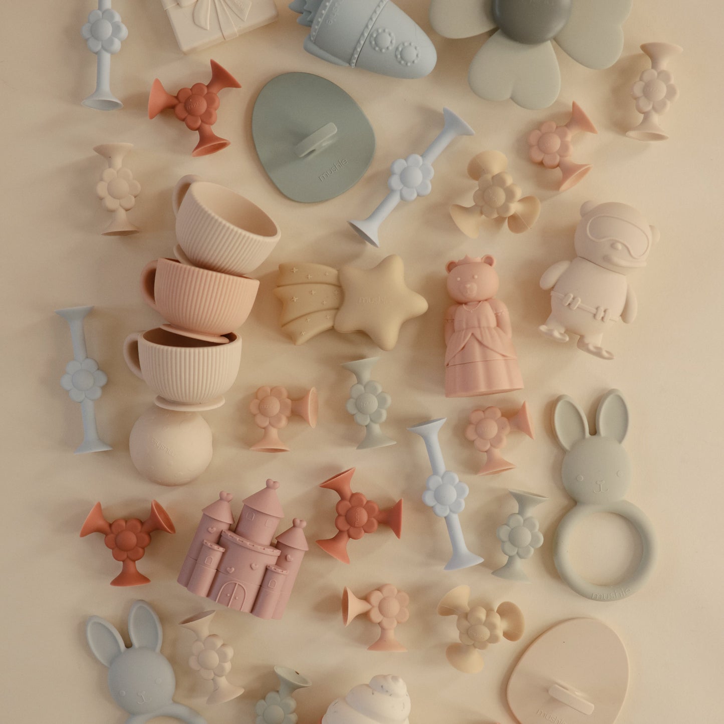 Silicone Suction Builders - Chickadees Wooden Toys