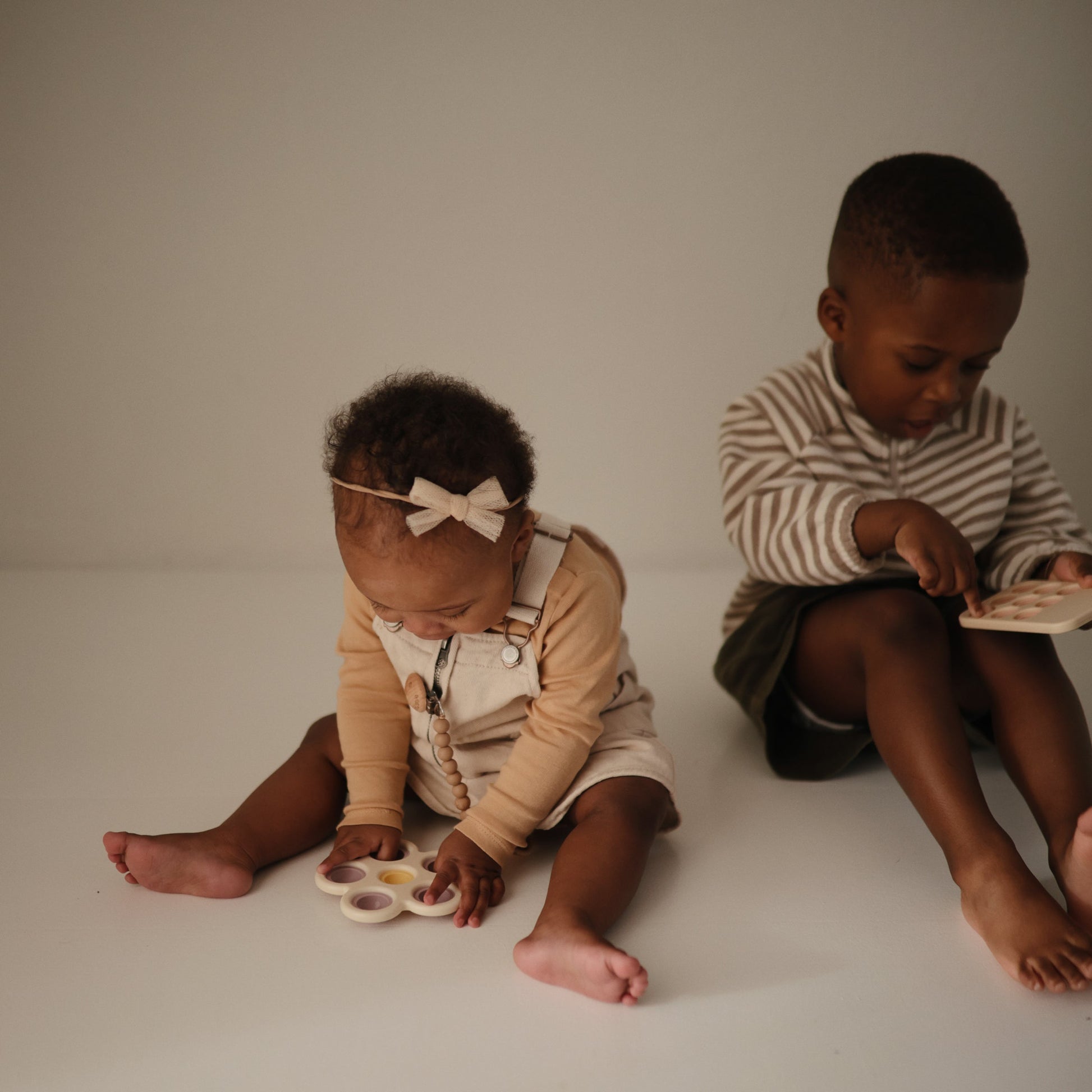 Flower Press Toy - Chickadees Wooden Toys