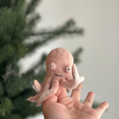 Octopus Finger Puppet