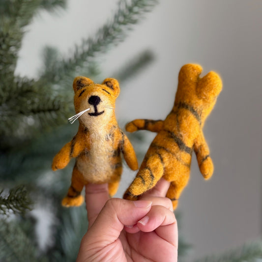 Tiger Finger Puppet - Chickadees Wooden Toys